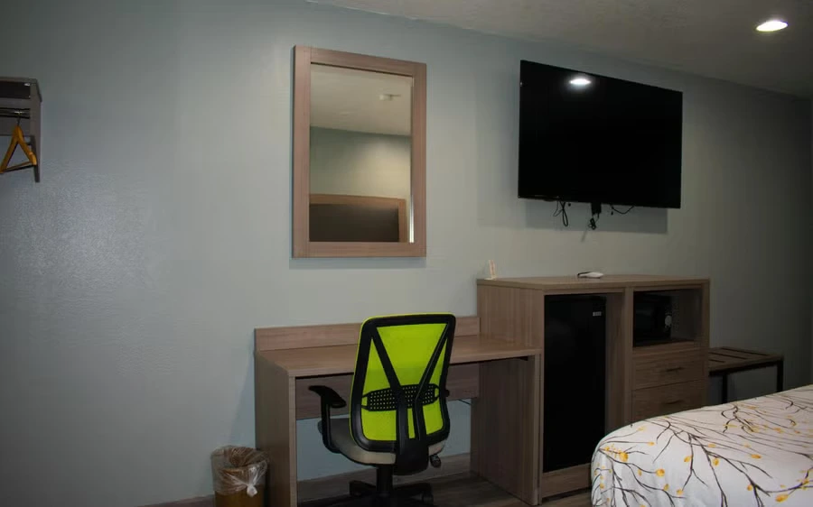 King Room Room 3 